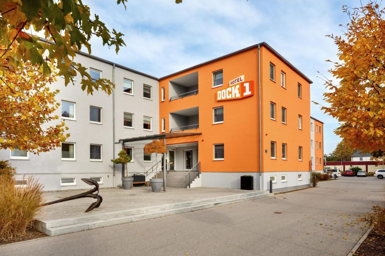 Dock1 Regensburg Exterior foto